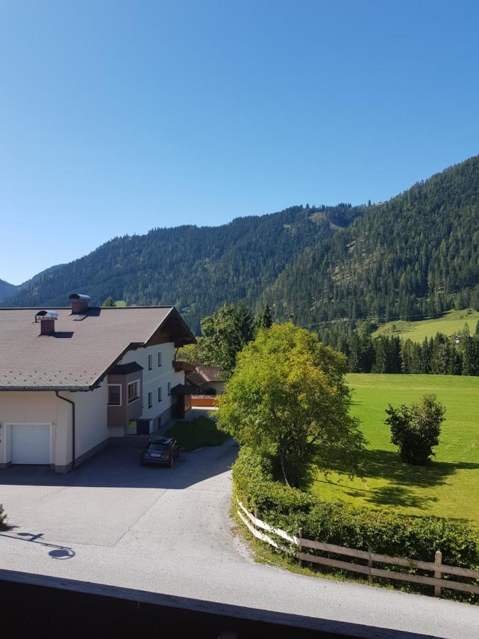 Landhaus Theresia Sankt Martin am Tennengebirge Exterior foto